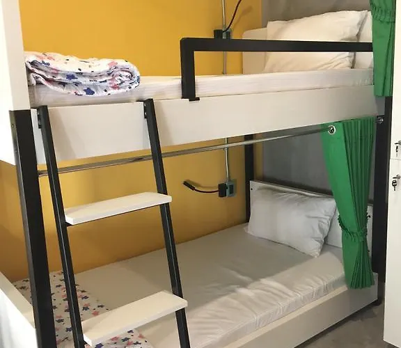 Bed@town Hostal Bangkok